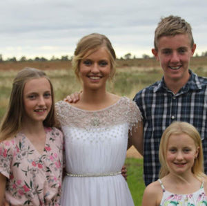 Meet your Posher, Hannah